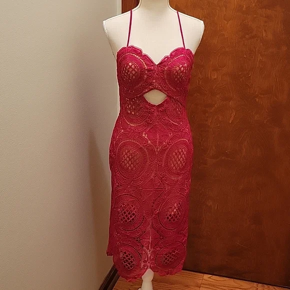 L'ATISTE | Dresses | Latiste Ruby Rednude Fitted Crocheted Lace Midi Dress With Cut Out Size M | Poshmark L'ATISTE | Dresses | Latiste Ruby Rednude Fitted Crocheted Lace Midi Dress With Cut Out Size M | Poshmark